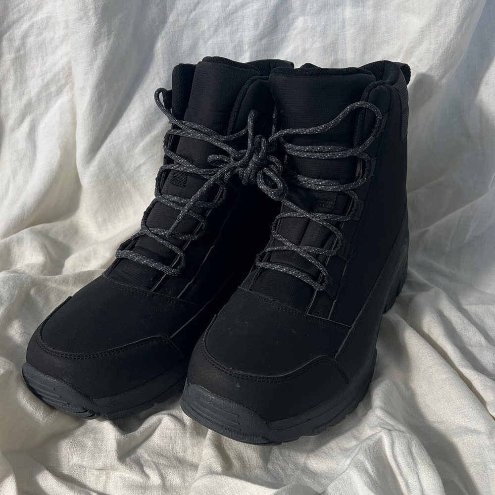 Hiker boots lace up boots